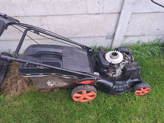 Lawnmower