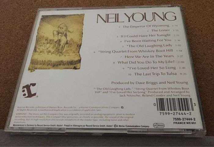 Neil Young  -  Neil Young    CD