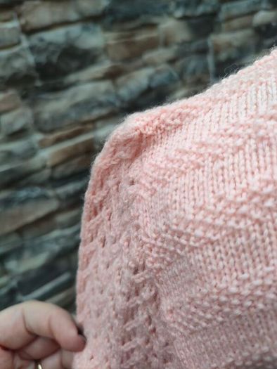 Cute Baby pink peachy fine knit cardigan