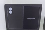 Samsung galaxy z fold 8 256gb Brand new sealed pack Unlock sim free 12 months warranty Shop collection and shop receipt