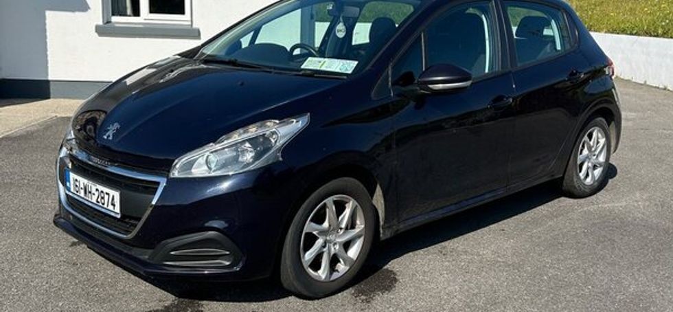 Peugeot 208 2016 (manual)