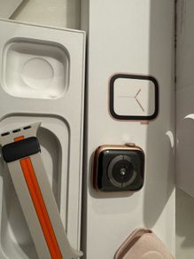 Apple Watch Series 4 (GPS)