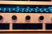 Iconic Vintage Leak 2000 Hifi Stereo Amplifier Receiver from the golden era 1970s STUNNING condition Soild teak wood
