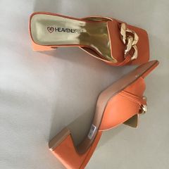 Ladies shoes