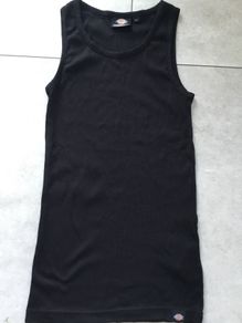 Men's sleeveless 'Dickies' black Tee shirt. Size M