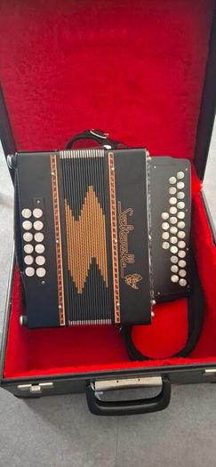 Button Accordion