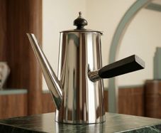 Stokes & Ireland Art Deco Sterling Silver Coffee Pot(225 grams)