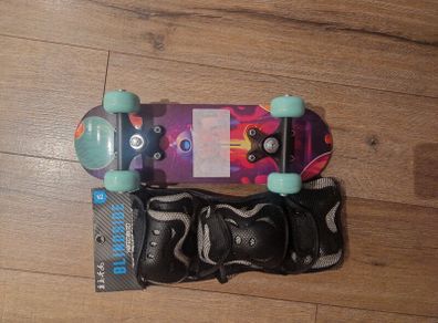 Kids Skate board and pads