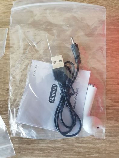 HBQ I7 V4.1+EDR Bluetooth Headphone Single Wireless Invisible headset Mini with Mic Stere