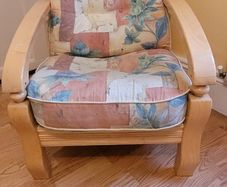 2 seater sofa and 2 single armchairs