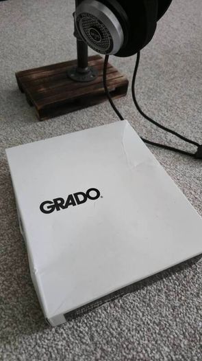 Grado SR325x Headphones + Upgraded Pads + 4-Way Headphone Stand