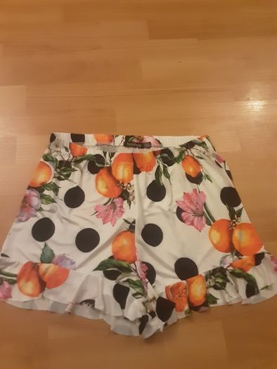 Beach/"Boohoo" Fashionable Silky Lightweight Beach or Pool Outfit .. Size:12 UK .. 40 EU Heavily Reduced