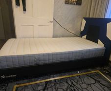 Rocker single bed