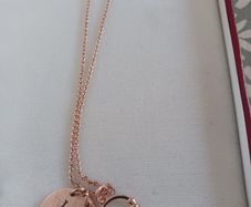 Gold colour chain and pendant
