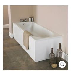 Brand New Nuie Barmby 1500mm Bathtub