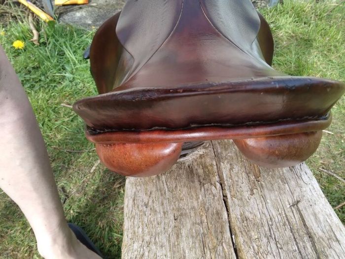 17" Stubben GP Saddle