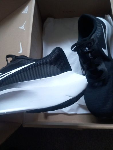 Nike zoom fly 5 runners