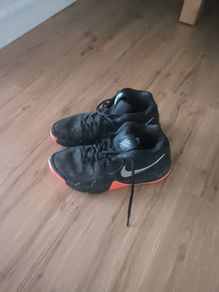 Nike MEN shoes, size 44, UK 9, 28 cm, very good condition