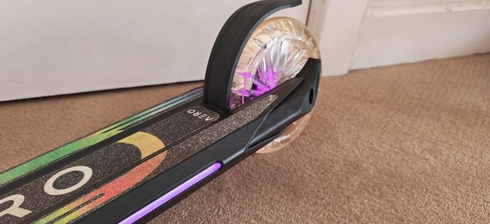 Kids scooter with lights