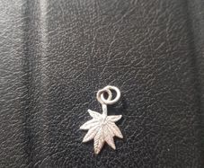 925 silver hemp leaf pendant
