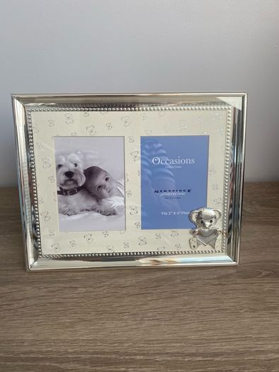 2 Newbridge Silverware Frames