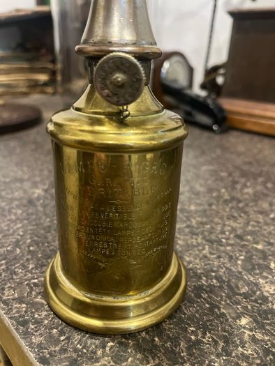 Antique French Pigeon Lamp