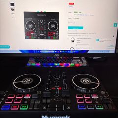 Numark Partymix Live DJ Controller