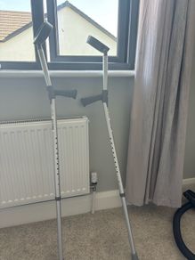 Free crutches