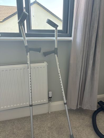 Free crutches