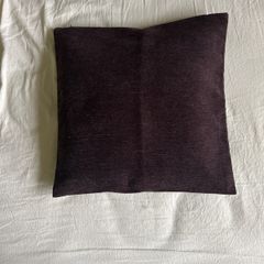 2x brown cushion covers