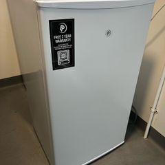 2 Months Old Powerpoint Fridge Free Local Delivery