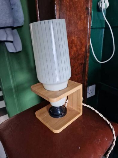 1 Retro Vintage Mid Century Glass shade /repro base  Table lamp