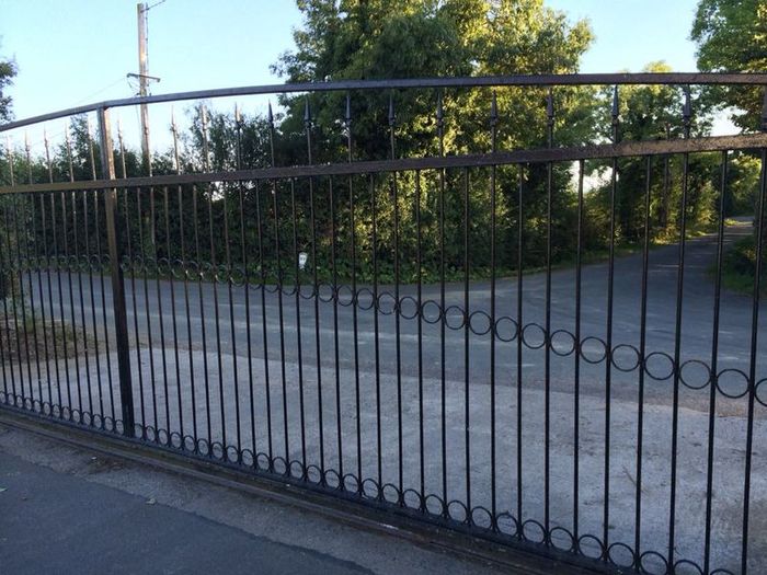 Self Storage Containers  to let !