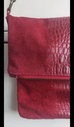 Red Italian Suede Croc-Effect Leather Crossbody Bag Clutch