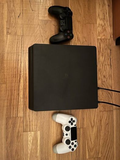 PlayStation 4