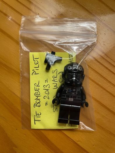 Lego minifigure Tie Bomber Pilot sw0457 - 2013