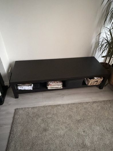 TV stand Free