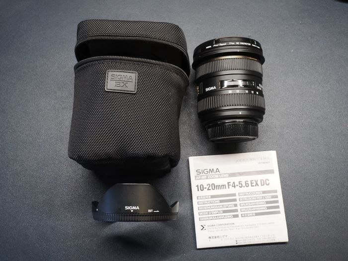 Sigma 10-20mm F4-5.6 EX DC HSM Nikon DX + Hoya Pro1 Filter + Case + Hood + Manual