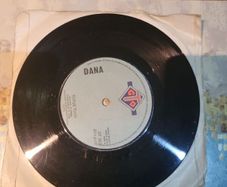 Dana, Totus Tuus, 7 inch vinyl single