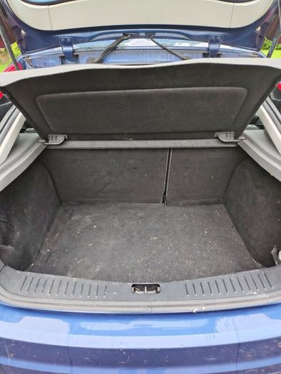 Ford Focus 2010 NCT 04/27