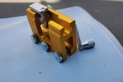 BRAND NEW Easy Portable Chainsaw Sharpener With 3PCS Grinder Stones Aluminium Chainsaw Sharpening Jig Chain Saw Drill Sharpen Tool