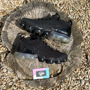 Premium Nike Air Vapormax Flyknit 2