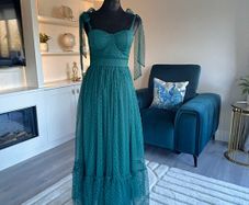 Brand New Beautiful Emerald Green Long Dress Size S UK 8 / EU 36