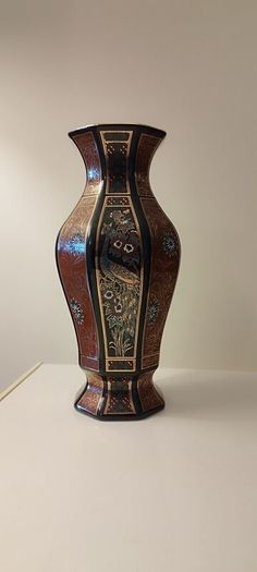 vases