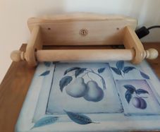 kitchen roll holder