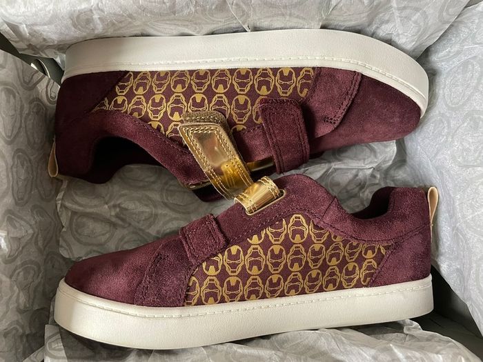 Clarks X Marvel Iron Man Kids City Hero Lo Kids Size UK 1 BRAND NEW