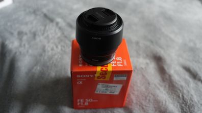 Sony FE 50mm f/1.8 Full Frame Lens. Like New, 140euro