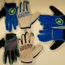 Original ENDURA HUMMVEE kids cycling gloves in AZURE BLUE or TEAL - children bike gloves for age up to 9 years old Image 2