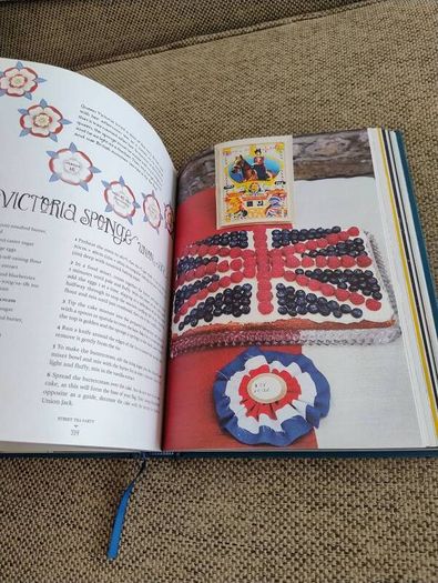 Vintage Tea Party Year by Angel Adoree from the Escape to the Chateau and Dick Strawbridge hardback in very good condition over 300 pages with lots of illustrations and recipes and party ideas FREE STANDARD POSTAGE INCLUDED