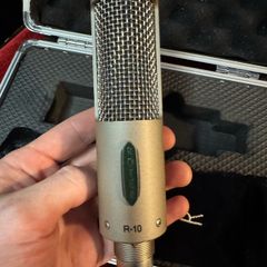 Royer R10 Ribbon Mic